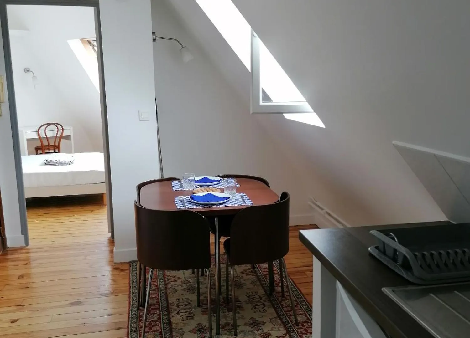 31m Carres 75016 * Paris